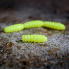 TROUT GRUB X 3 x 33 mm REDBASS TROUT GRUB X 3 x 33 mm REDBASS