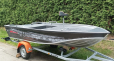 Loď Kimple Hunter 395MS BASS wrap