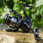 Naviják Daiwa 25 Ballistic HD LT