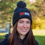 Zimná pletená čiapka s brmbolcom REDBASS s nášivkou